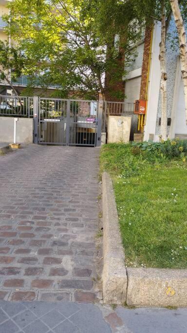 Joli Appart A 10 Minutes De Paris En Metro - Parking Offert Saint-Ouen  Esterno foto
